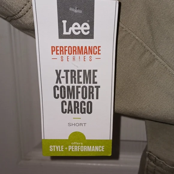Men's Lee Performance Extreme Comfort cargo shorts. Size 50 Big and Tall. NWT - Picture 7 of 7